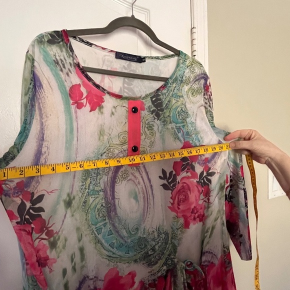 [10/M] Women’s Long Tunic floral long sleeve top, blouse, floral pink white - Picture 15 of 15